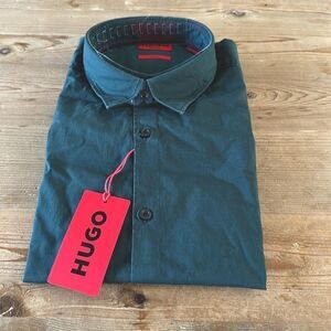 HUGO Men's Slim Fit Structure Button Down long sleeve Shirt Green NEW with tag